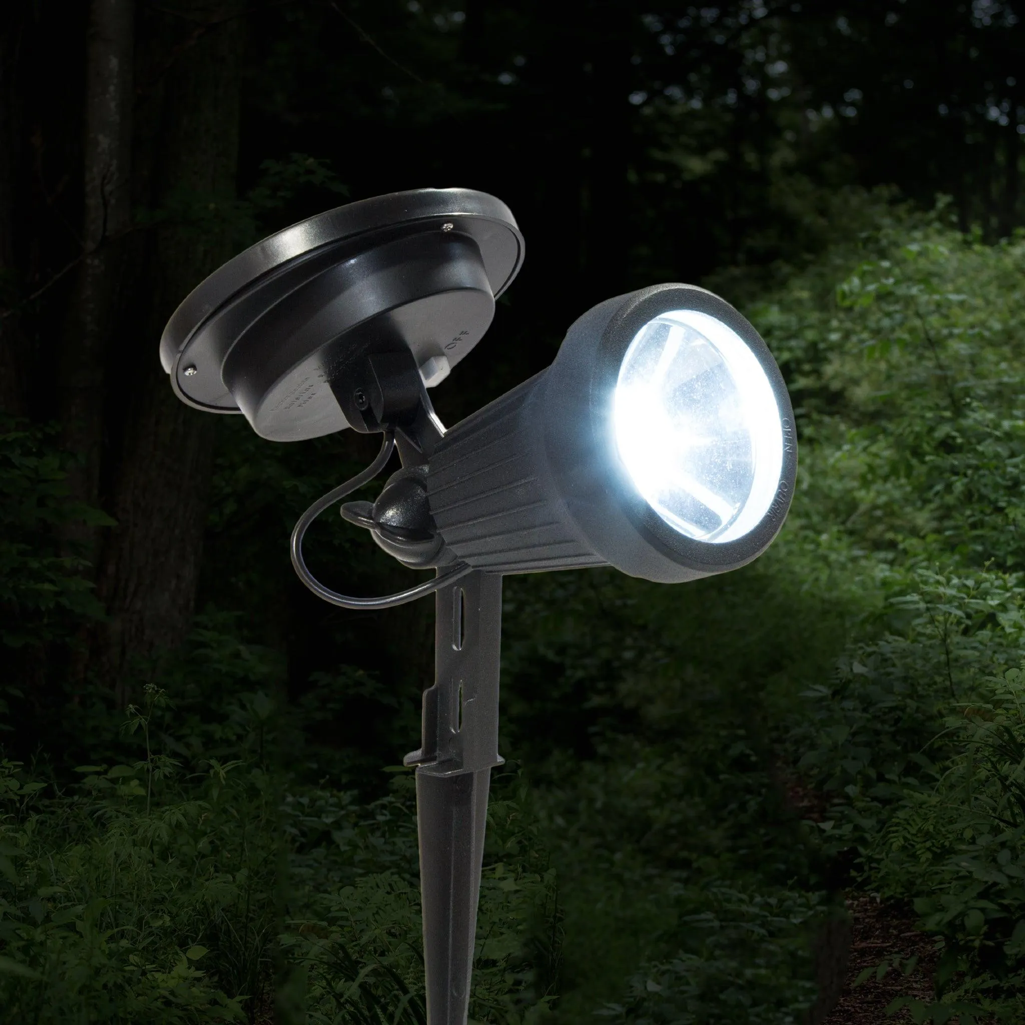 High Performance Solar Spotlight