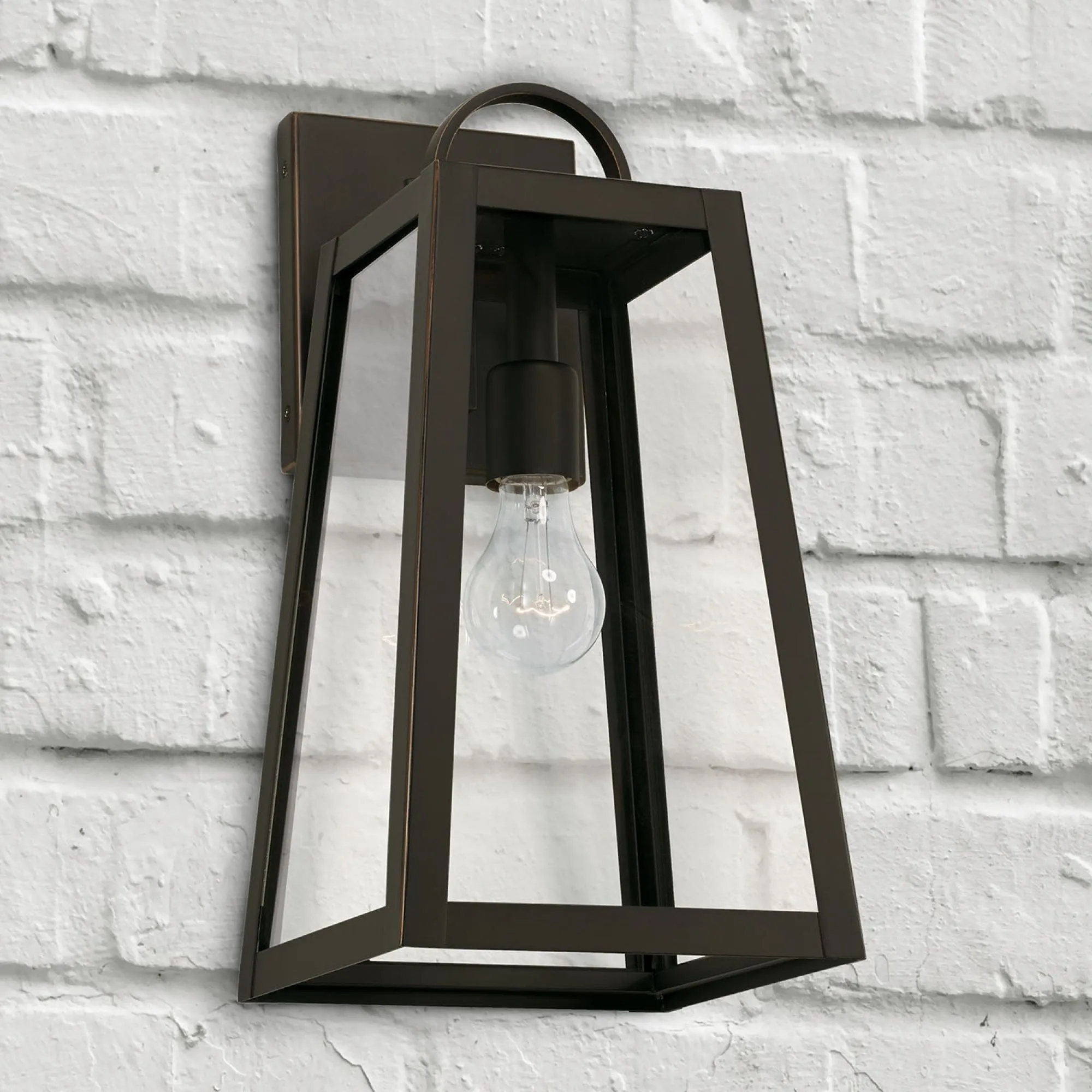 Leighton - 1 Light Coastal Outdoor Wall Lantern - 16" - Oiled Bronze