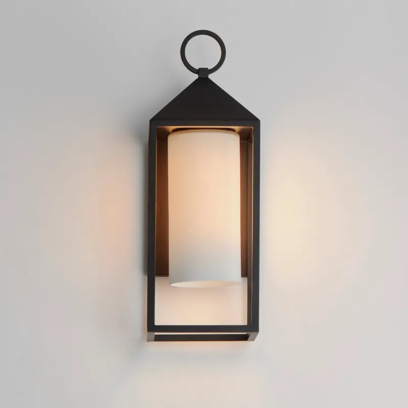 Maxim 30072 Aldous 1-lt 17" Tall Outdoor Wall Sconce