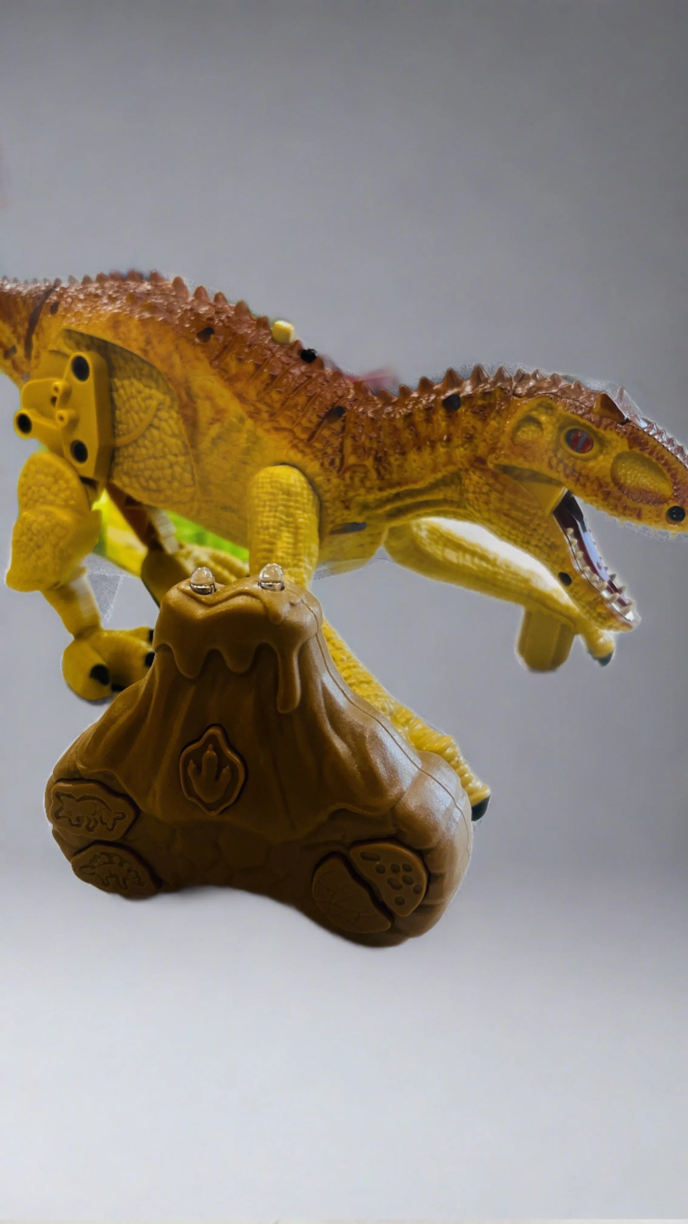 Remote control dino with real walk- Raptor dino with smoke and lights - simulation rc dinasour for kids.