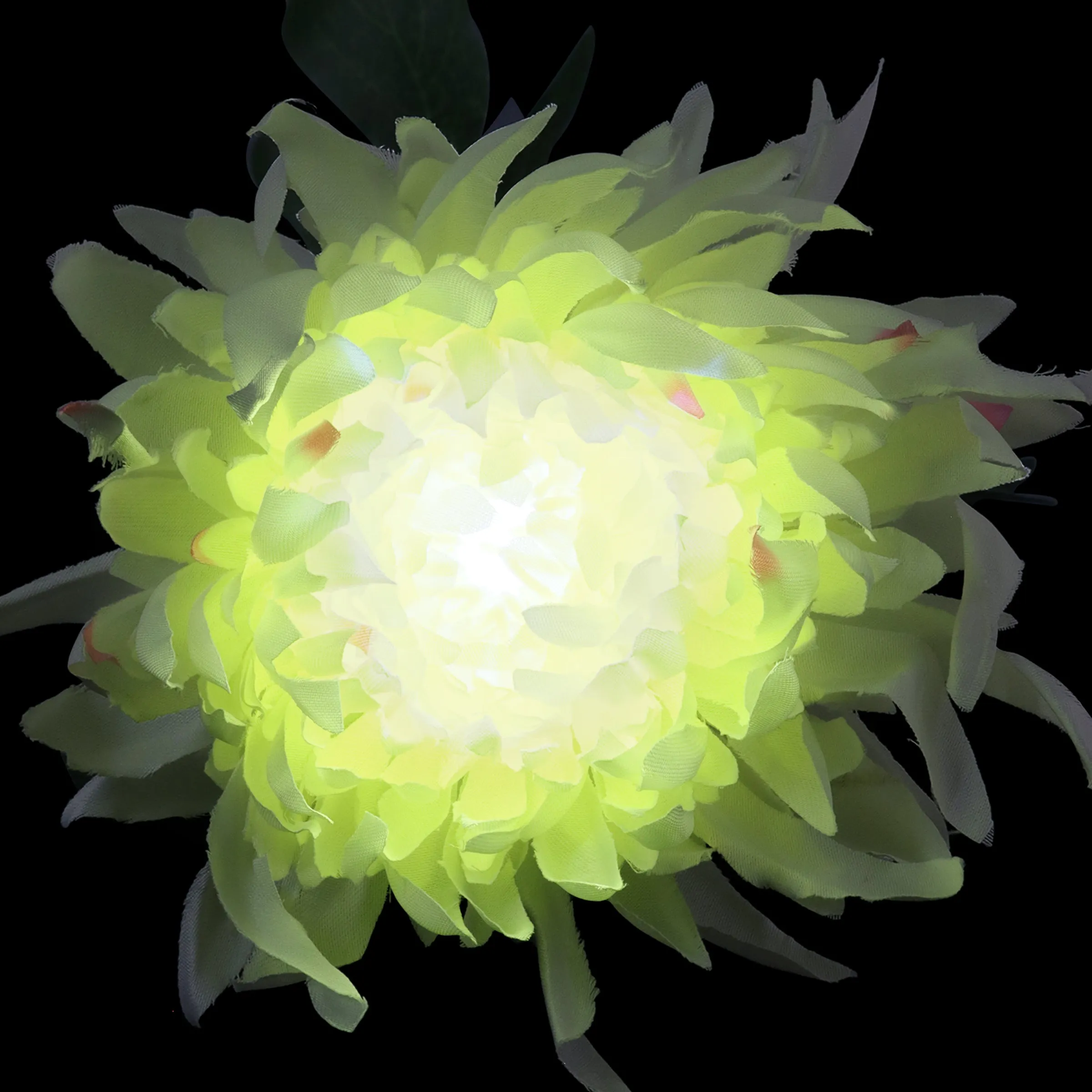 Solar White Mum Fabric Garden Stake with Color Changing LED, 5 by 30 Inches